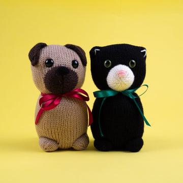 Deramores Smokey the Cat and Bruno the Pug Knitting Pattern