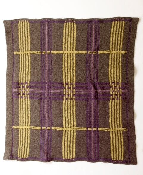 Felted Plaid Blanket in Lion Brand Fishermen's Wool - 80302AD PDF