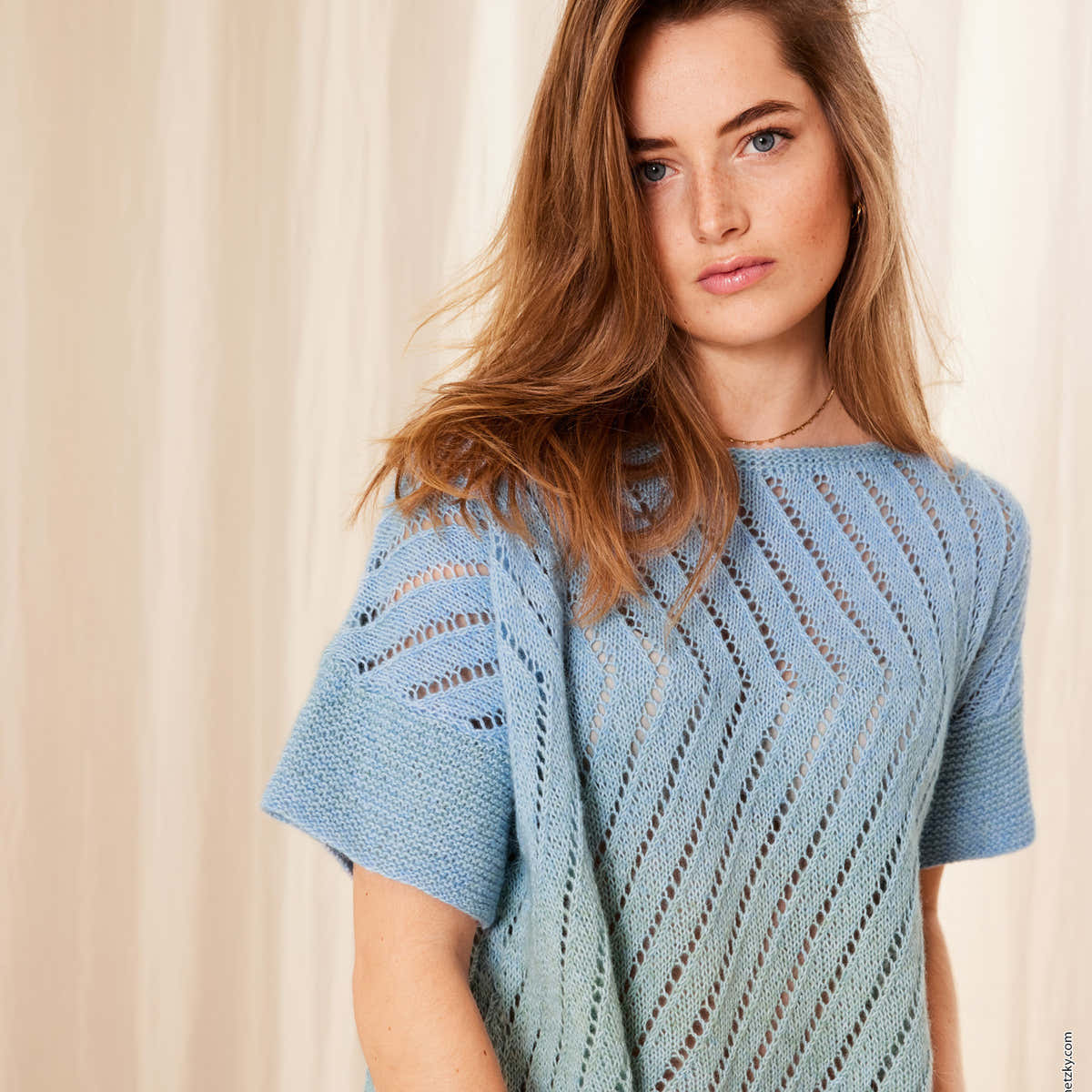 Lana Grossa 23 Top Jumper Knitting Pattern