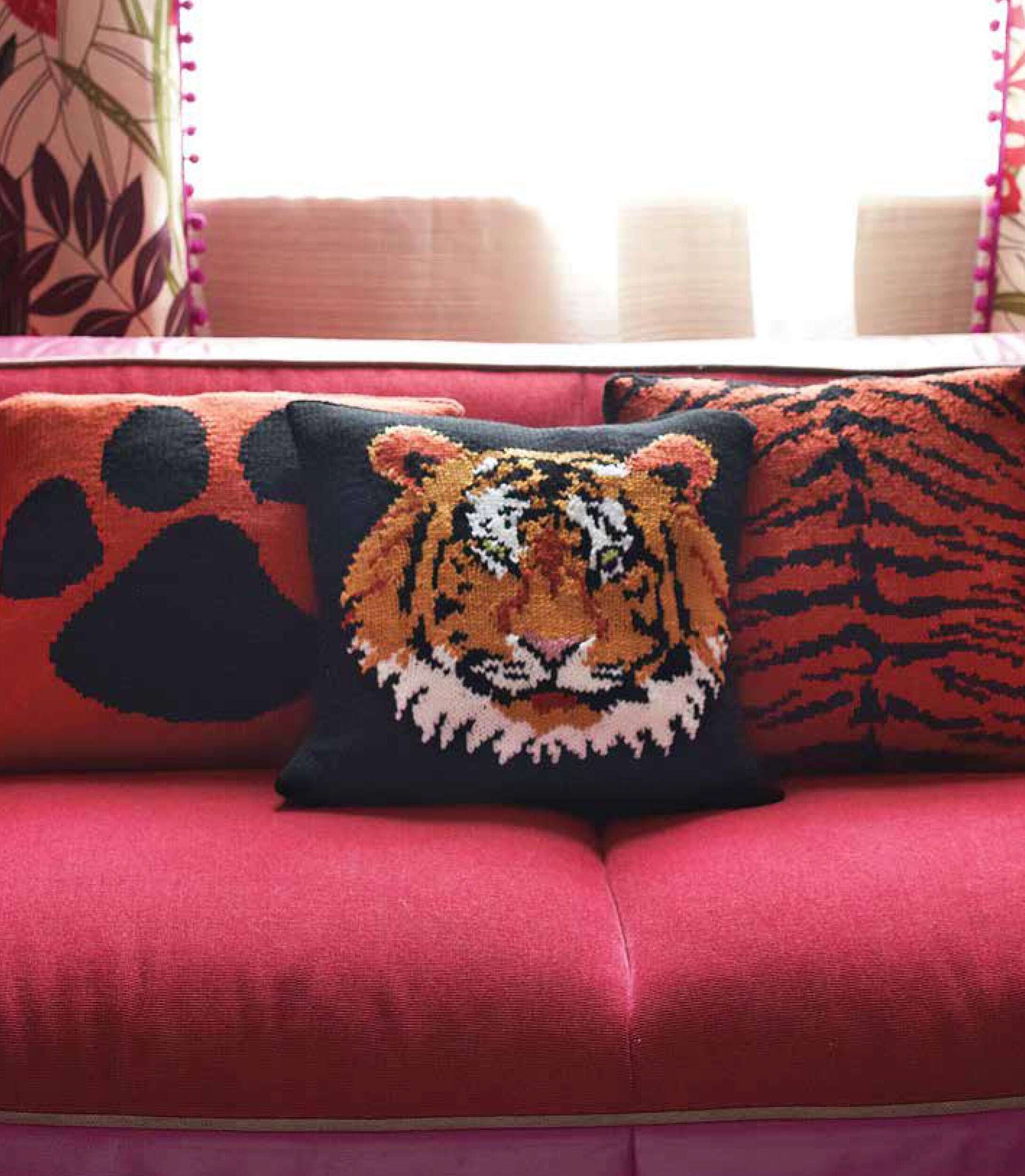 Debbie Bliss Tiger Cushions Knitting Pattern