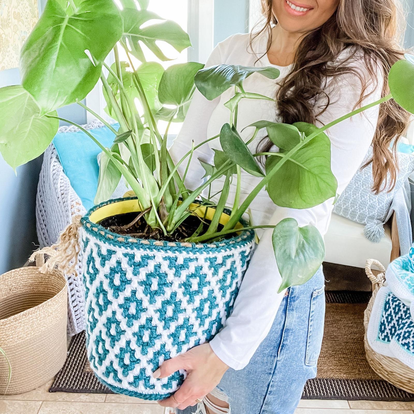 Potted Paradise Mosaic Basket