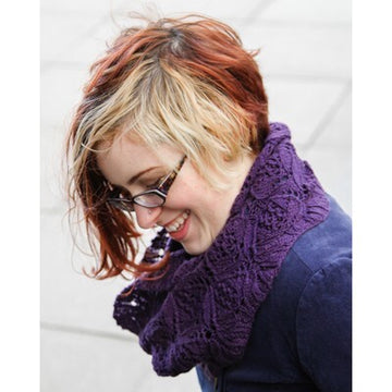 Valley Yarns 40th Anniversary Nikiya Cowl Knitting Pattern