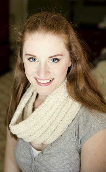 Ridged Cowl in Plymouth Yarn Arequipa Boucle - F633 - PDF