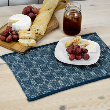 Valley Yarns #262 Block Placemats