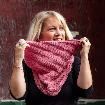 Valley Yarns Project Kit - 564 Triple Strand Cowl