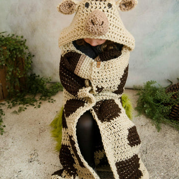 Hooded Giraffe Blanket