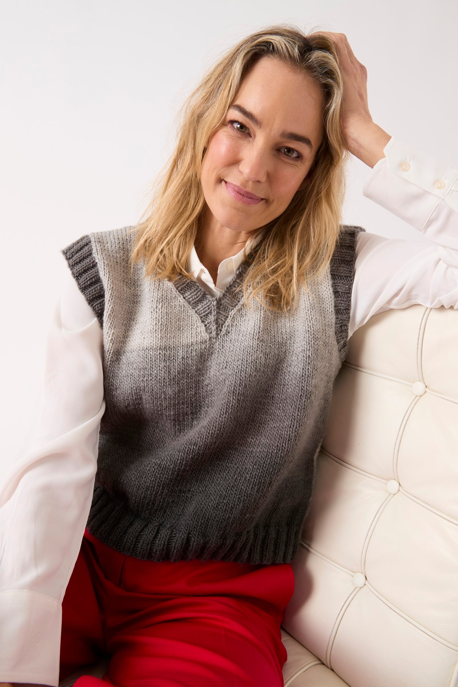 Sirdar Vest In Show Pullover Knitting Pattern