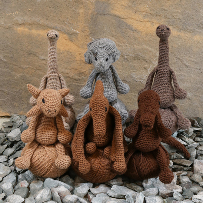 Toft Toft Quarterly - Dinosaurs: 15 Crochet Dinosaur Patterns