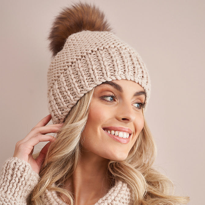 Rowan 08 Beanie Hat Knitting Pattern