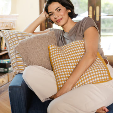 Newport Cushion in Berroco Modern Comfort Knitting Pattern