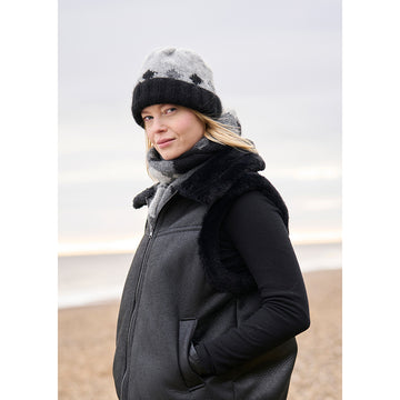 Wave Hat + Wrap in Mode at Rowan Softest Alpaca PDF