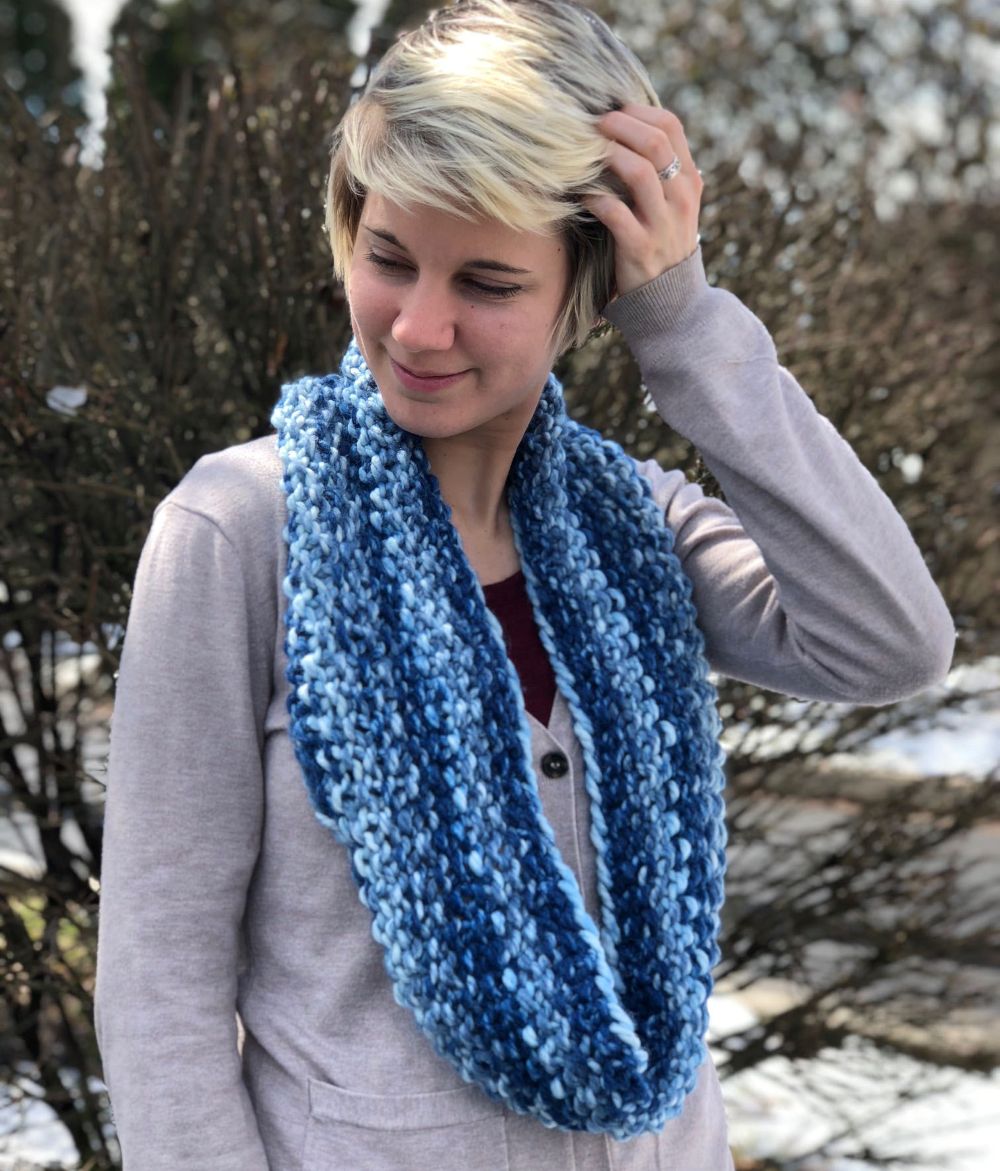 Seed Stitch Cowls Knitting Pattern