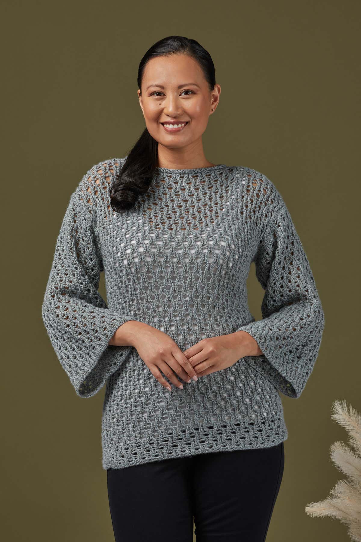 Valley Yarns Kohl Lace Pullover Knitting Pattern