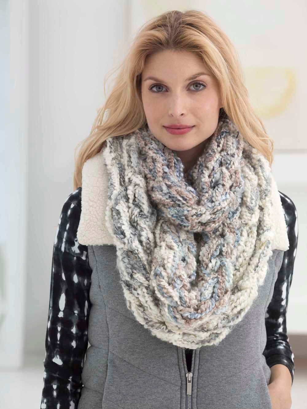 Lush Plush Arm Knit Cowl in Lion Brand Homespun Thick & Quick