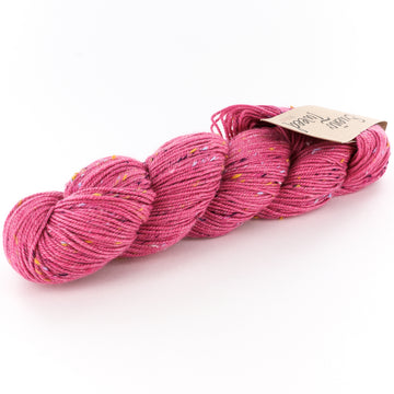 HiKoo Sueno Tweed Yarn - Superwash Merino DK