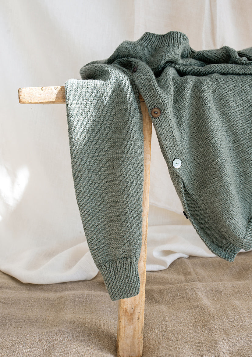 Jojoba Cardigan Knitting Pattern