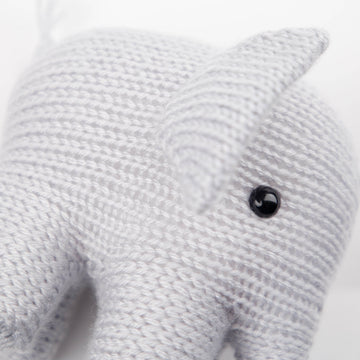 Deramores Mummy and Baby Elephant Toy Knitting Pattern