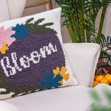 Bloom Pillow Cover Knit