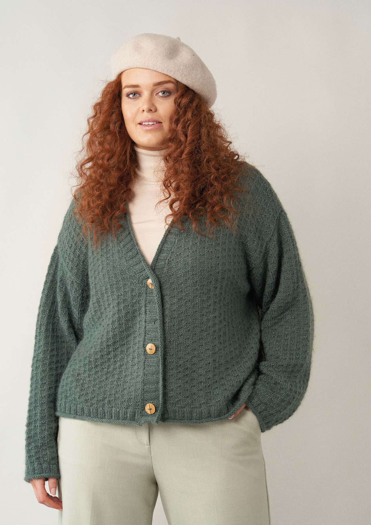Halley Cardigan Knitting Pattern