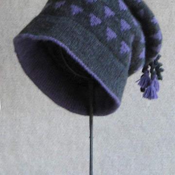 Kinnikinnick hat
