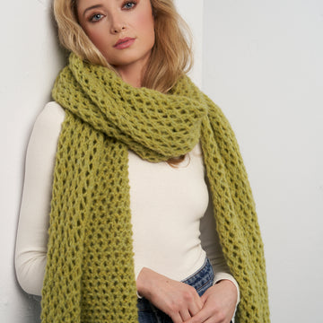 Compass Shawl in Rowan Brushed Fleece - RTP004-0013-ENPFRP - PDF