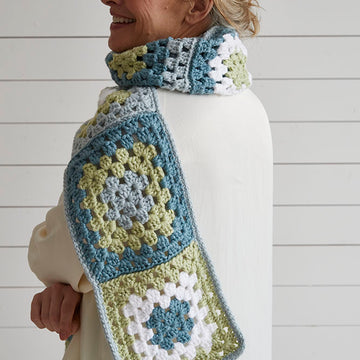 Debbie Bliss Festival Crochet Scarf PDF (Free)
