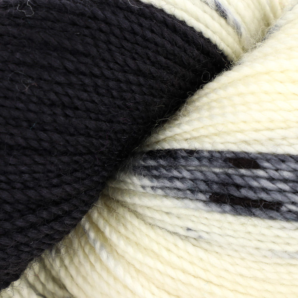 Baah Yarn La Jolla Pooling Yarn - Merino Wool 4 Ply