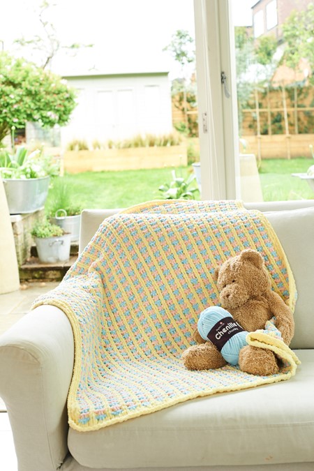 Baby Blankets in Stylecraft Chenille Chunky - 10247