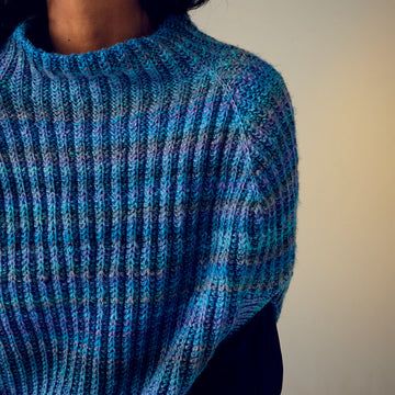 Sirdar 10721 Bellfower Poncho PDF