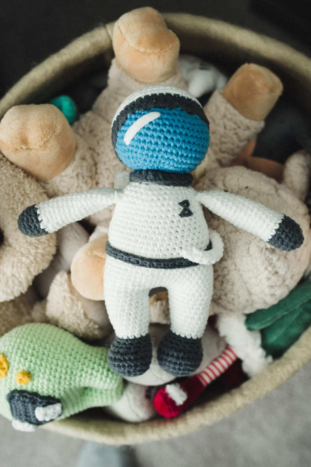 Astronaut Amigurumi Toy Crochet Pattern
