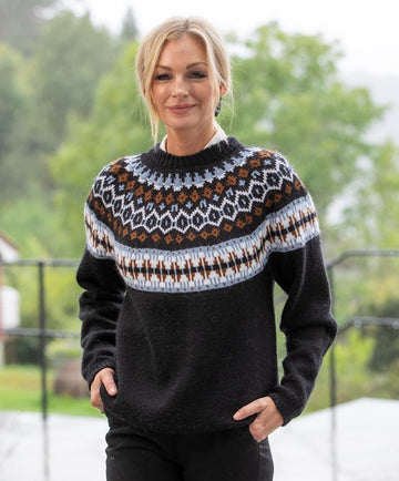 Maren Sweater in Viking Garn Alpaca Storm