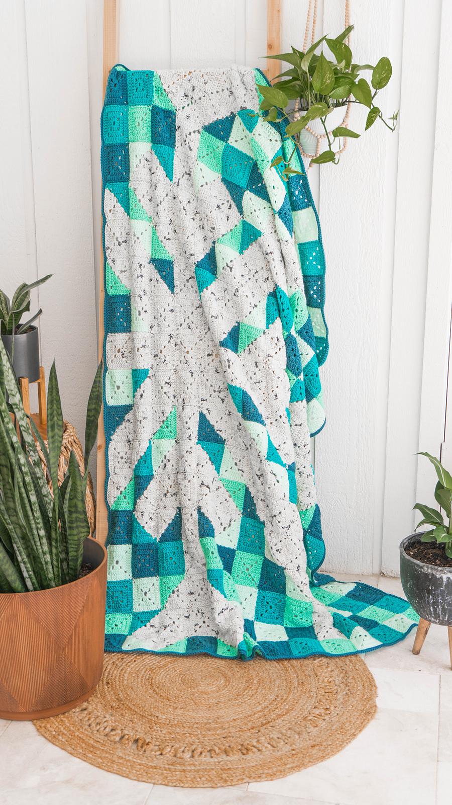 Granny Square Snowflake Blanket