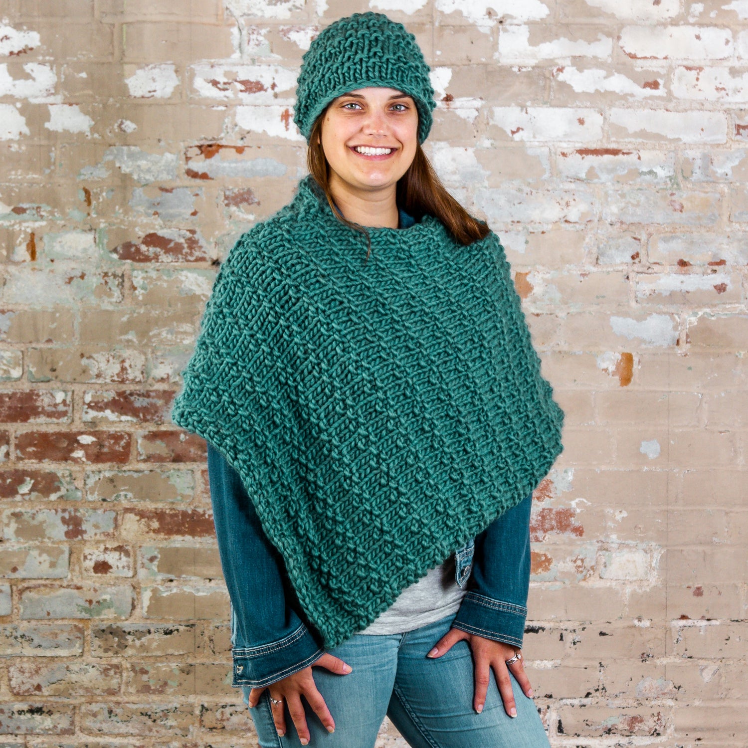 Tahki Yarns Pine Creek Hat & Poncho Knitting Pattern