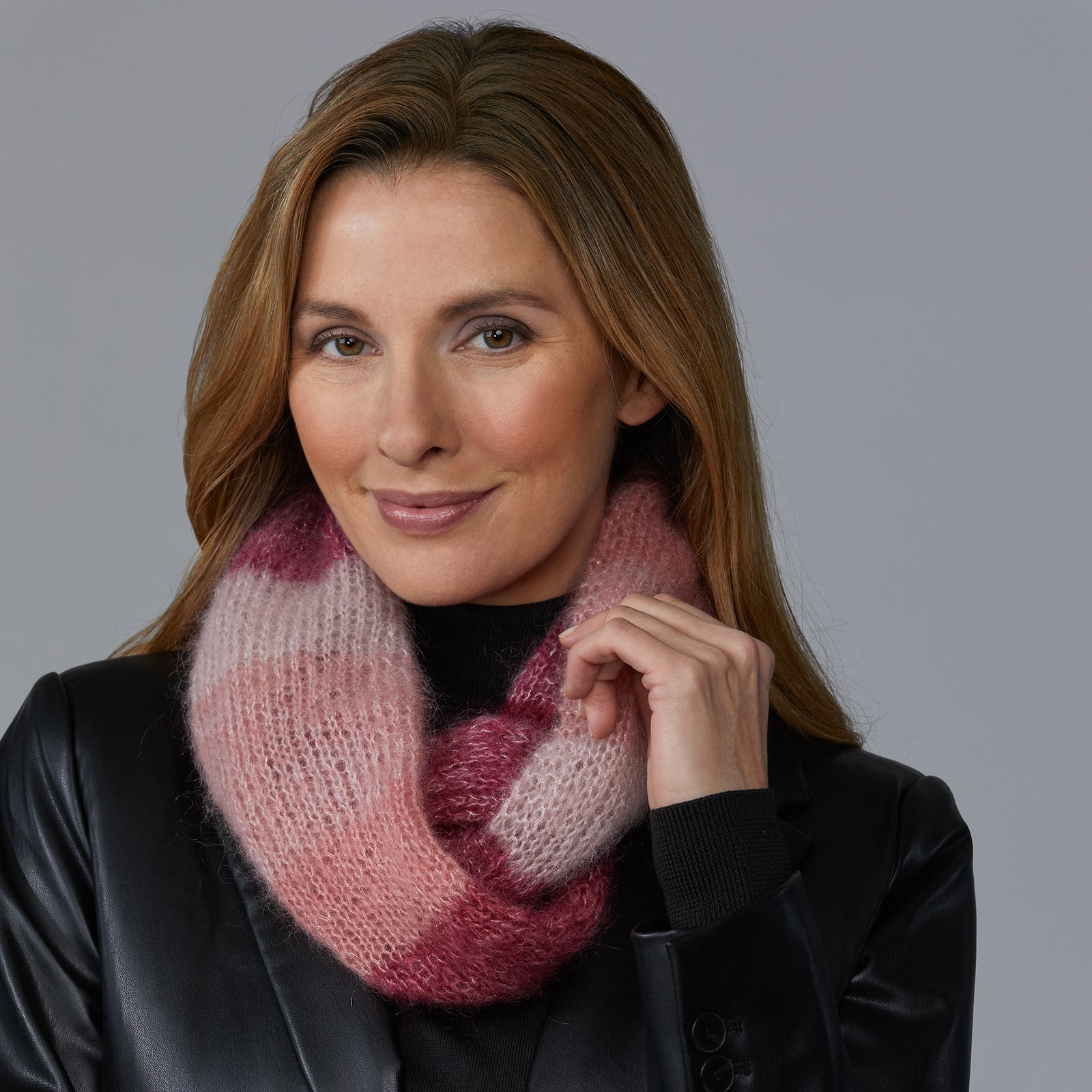 Sesia Ryleigh Scarf Cowl Knitting Pattern