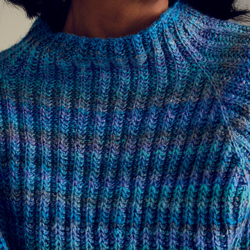 Sirdar 10721 Bellfower Poncho PDF