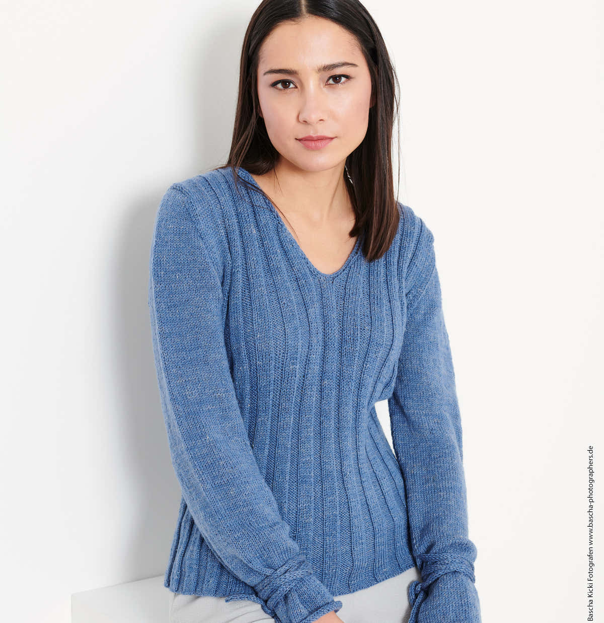 Lana Grossa 13 Pullover Jumper Knitting Pattern