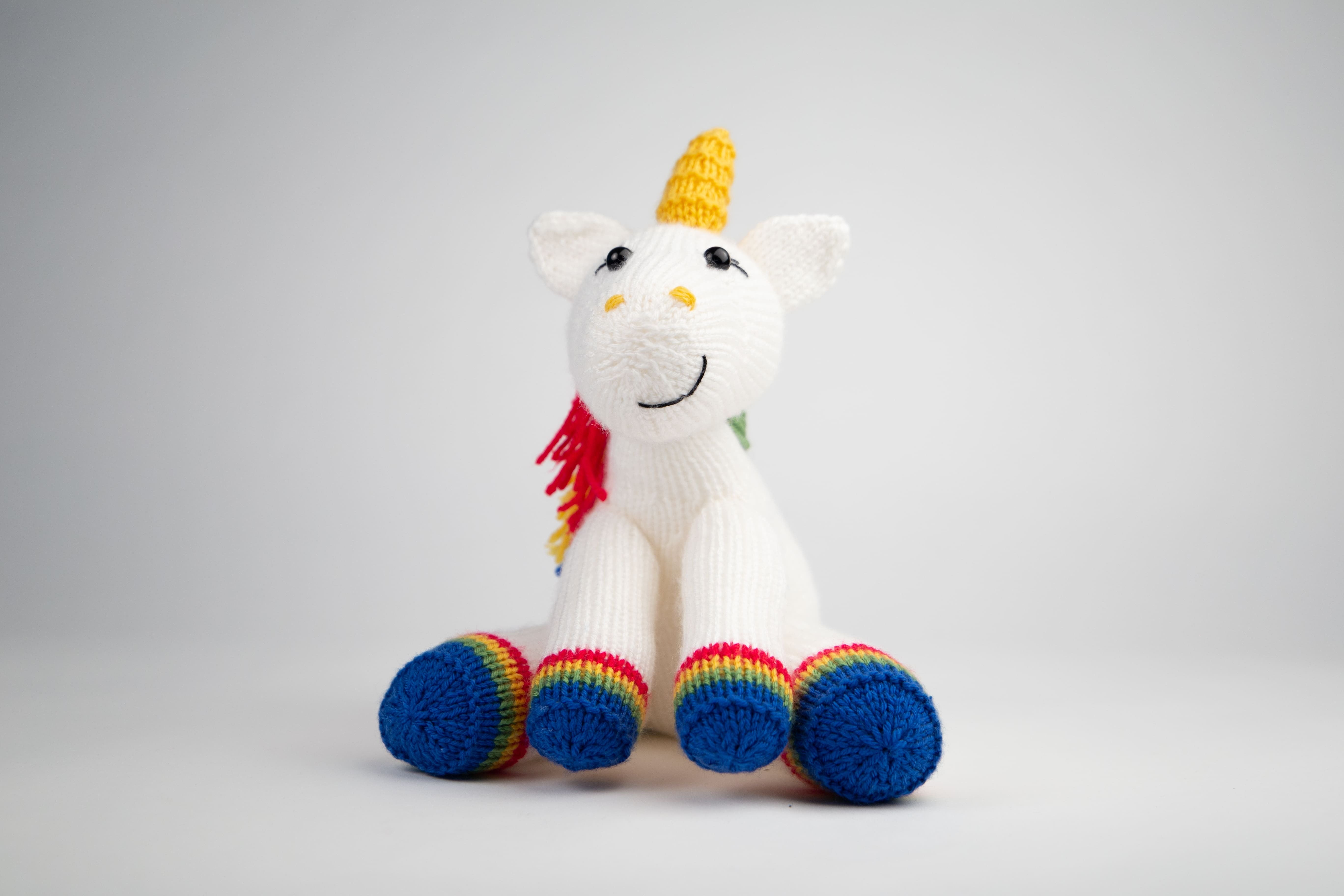 Deramores Unicorns Toy Knitting Pattern