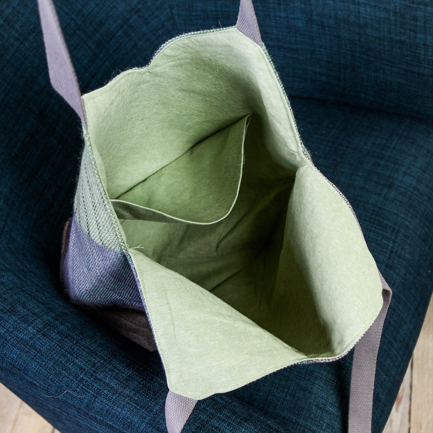Valley Yarns #227 Pinwheel Tote