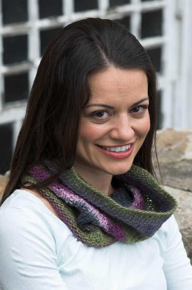 Plymouth Yarn Gina Cowl Knitting Pattern