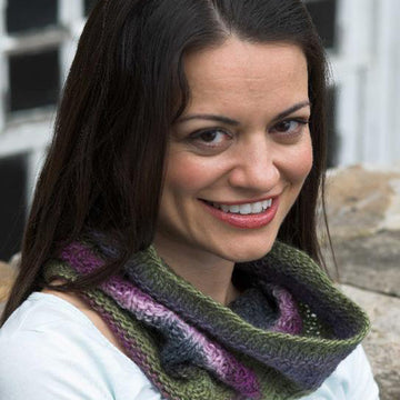 Plymouth Yarn Gina Cowl Knitting Pattern