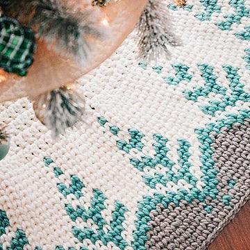 Pine Christmas Tree Skirt