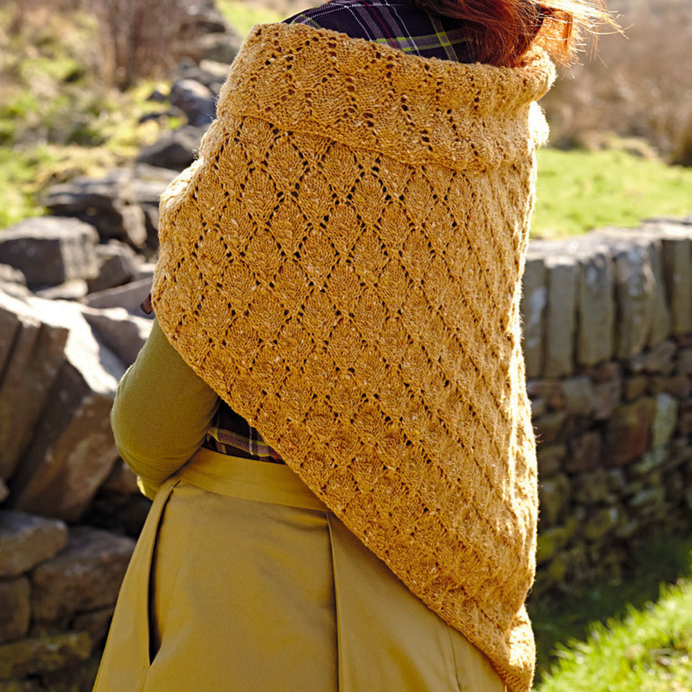 Debbie Bliss Kilcar Shawl Knitting Pattern