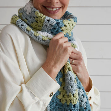 Debbie Bliss Festival Crochet Scarf PDF (Free)
