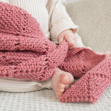 Rowan 02 Rose Wrap Knitting Pattern