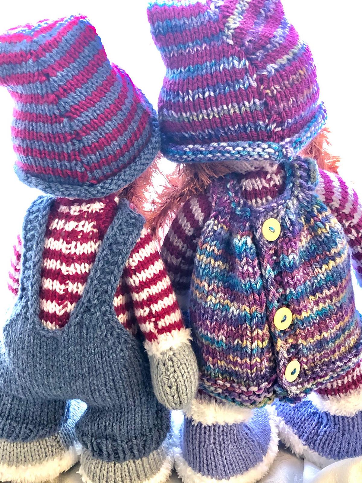 Gnefly and Gnevie the Gnomes