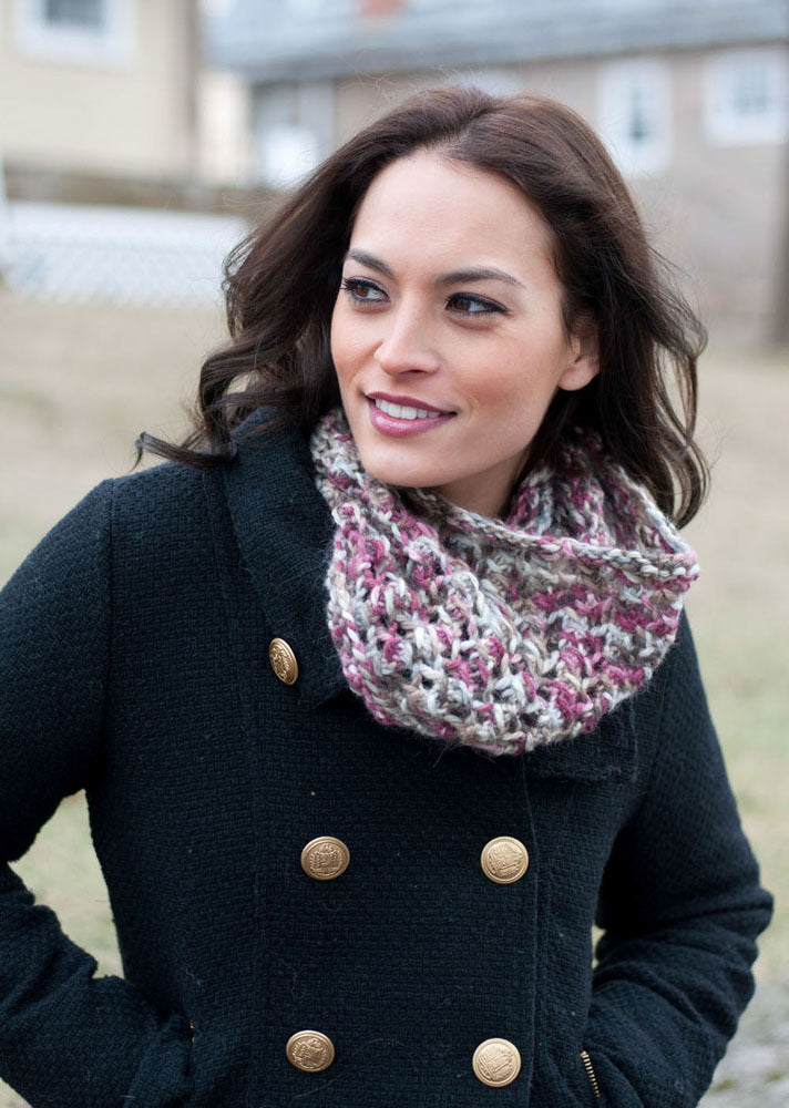 Smock Lace Cowl in Plymouth Yarn Baby Alpaca Grande Hand Dye