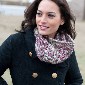 Smock Lace Cowl in Plymouth Yarn Baby Alpaca Grande Hand Dye