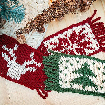 Knit Holiday Mug Rug