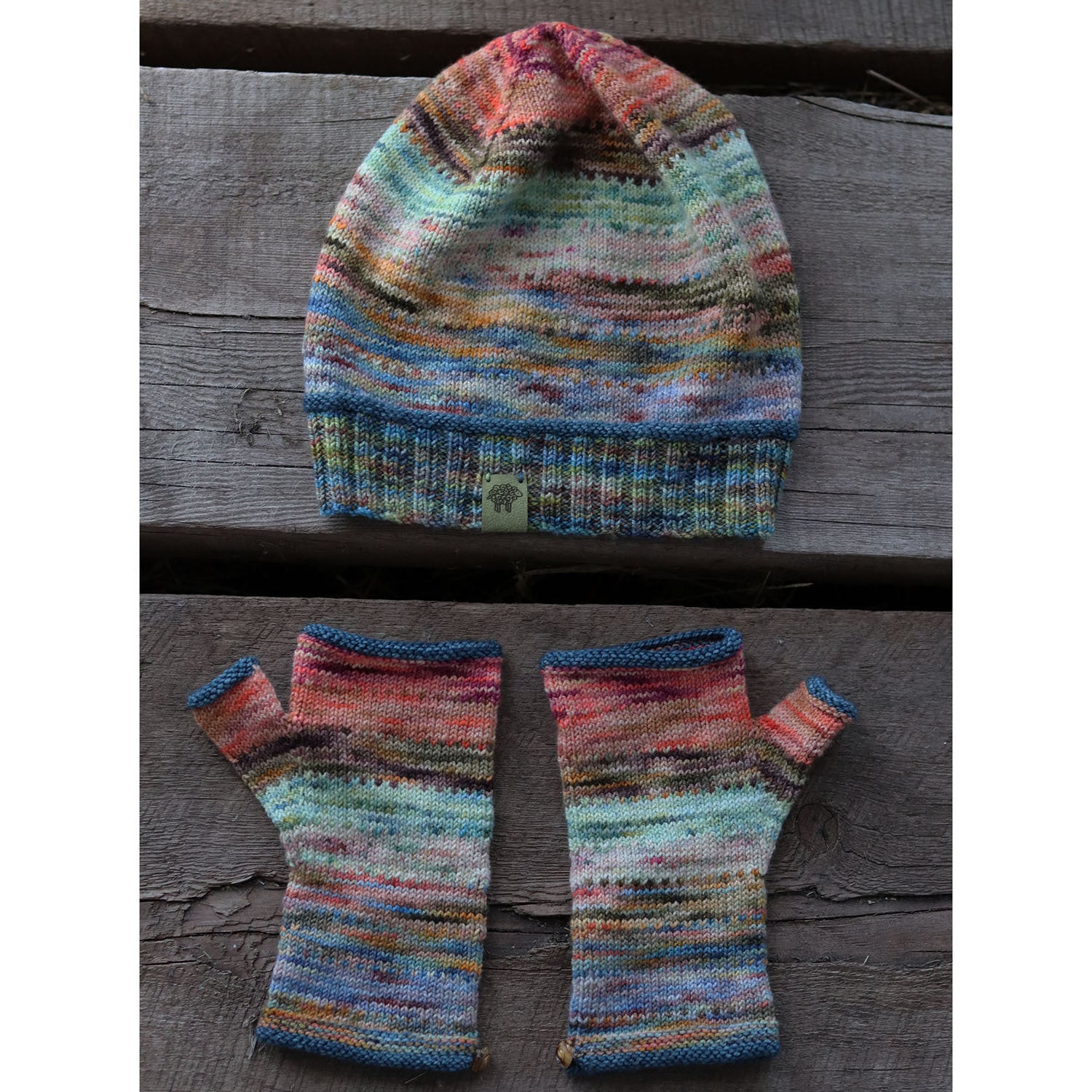 Koigu Pictor Hat and Fingerless Gloves Knitting Pattern