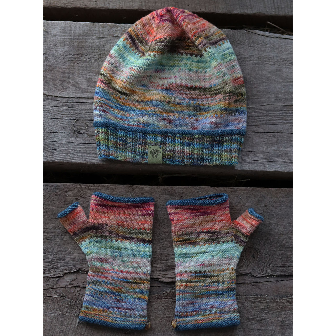 Koigu Pictor Hat and Fingerless Gloves Knitting Pattern